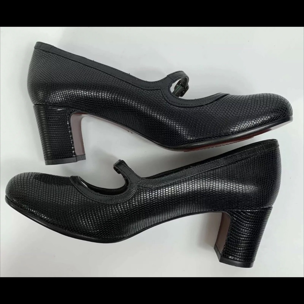 Chie Mahara Rae Black Pattern Mary Jane Pumps 37.5